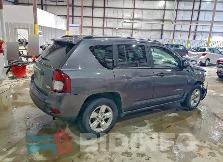 1C4NJCEB6HD206619 Photo# 3