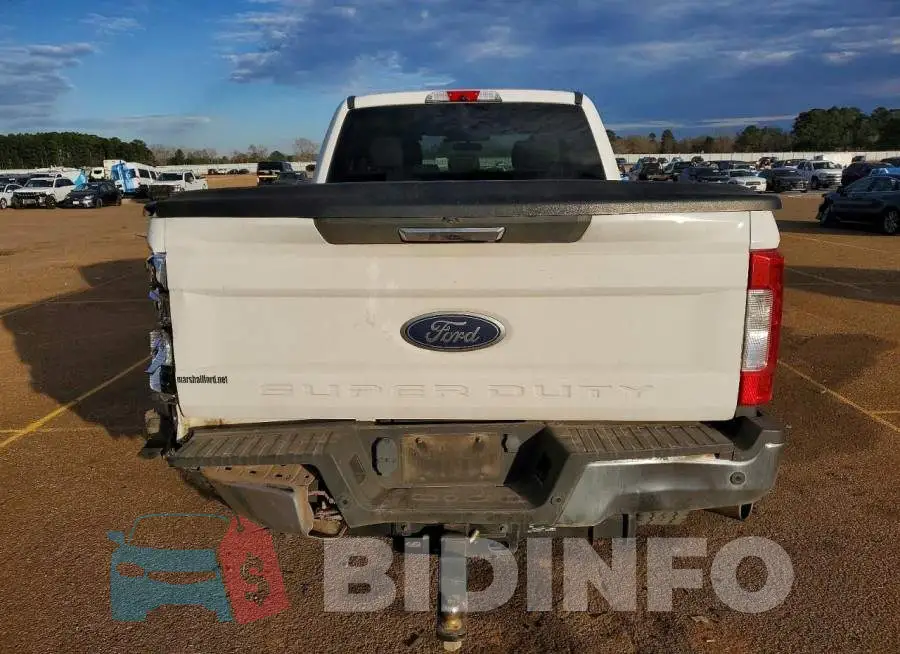 1FT7W2B61KED10187 Photo# 6