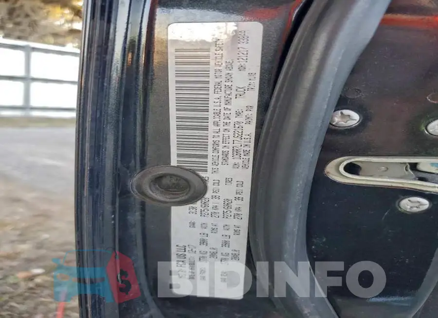 1C6RR7LT7JS221670 Photo# 13