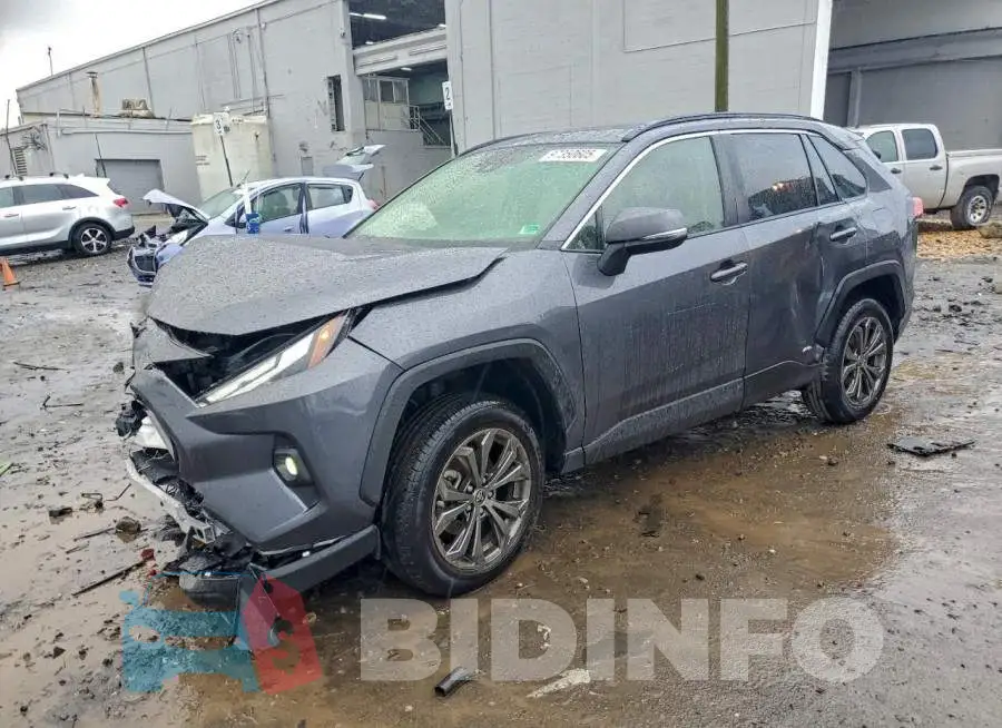 JTMB6RFV2SD156180 Photo# 1