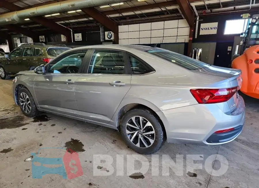 3VW5M7BU0RM092642 Photo# 2