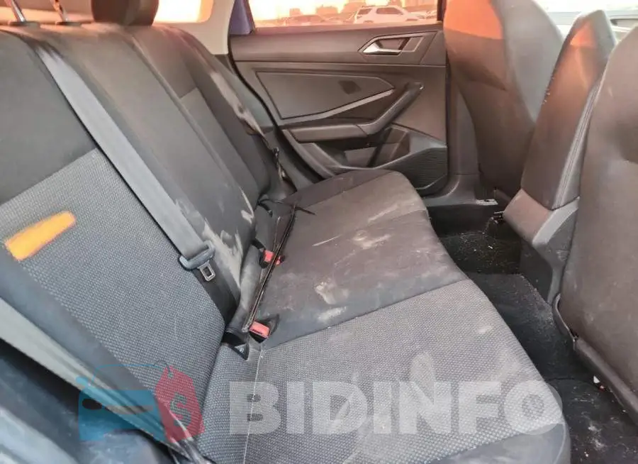 3VWC57BU6KM201941 Photo# 10