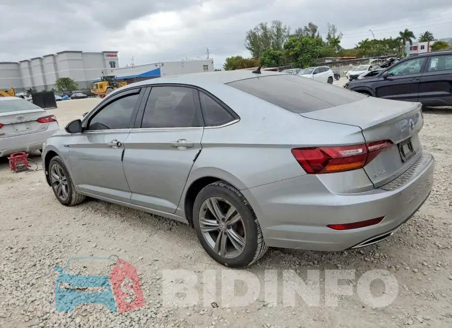 3VWCB7BUXKM215835 Photo# 2