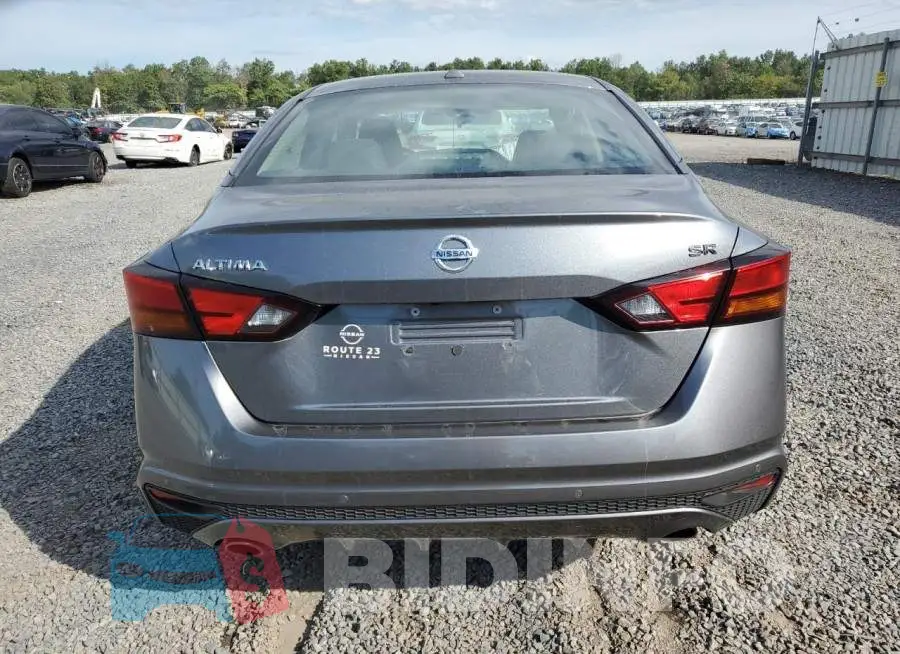 1N4BL4CV1LC125743 Photo# 6