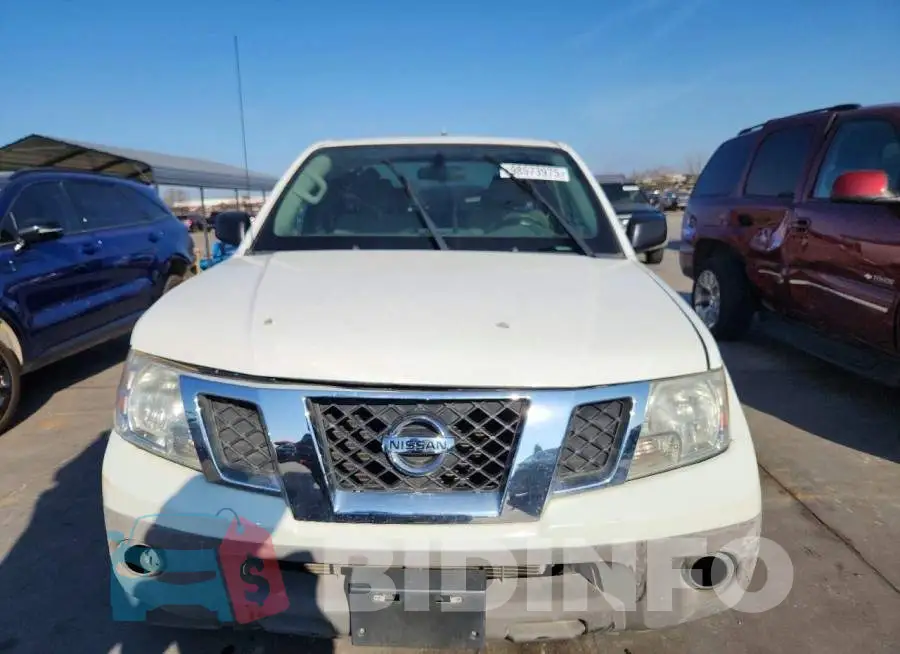 1N6BD0CT9JN742689 Photo# 5