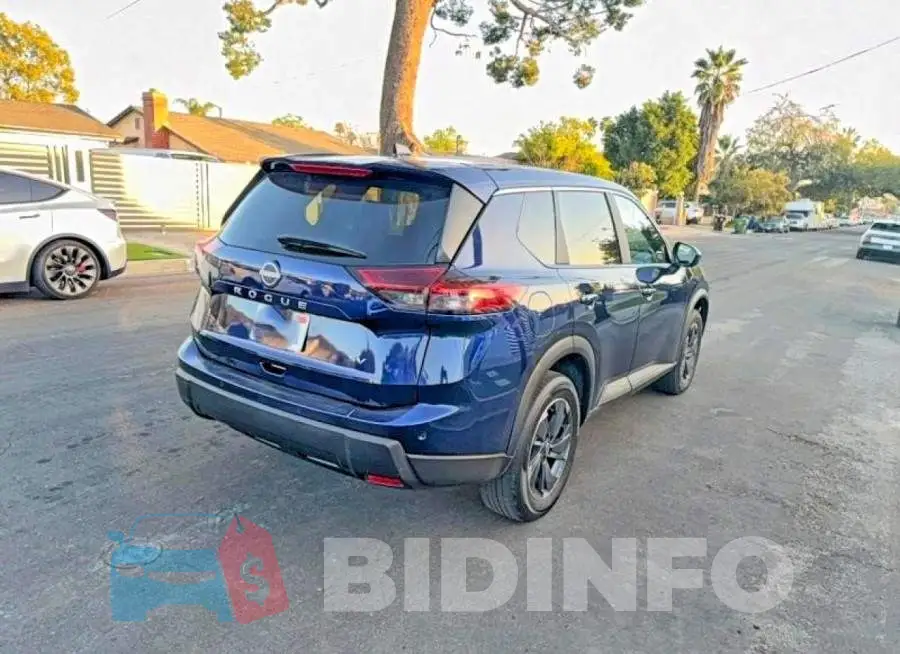 5N1BT3BA0SC814542 Photo# 4