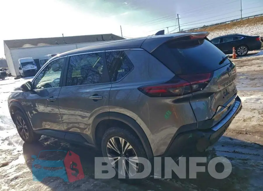 JN8BT3BB0PW494761 Photo# 2