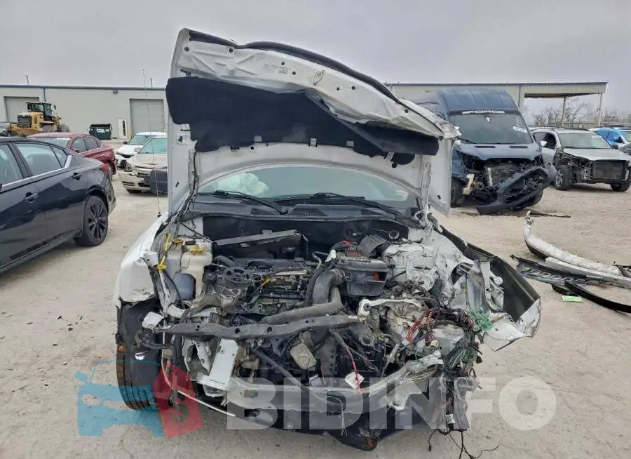 1C4NJPBB4HD172899 Photo# 5