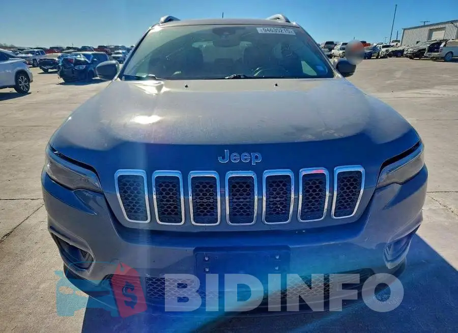 1C4PJMMX5MD165342 Photo# 5