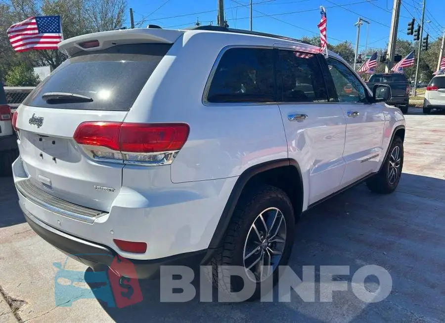 1C4RJFBG5JC241277 Photo# 4