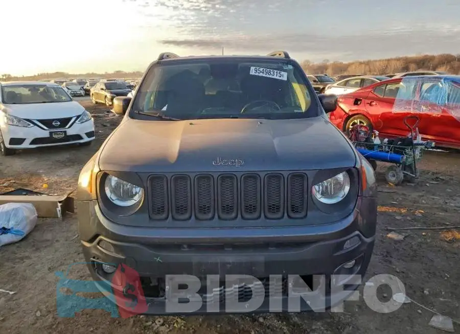 ZACCJBBB5JPH52633 Photo# 5