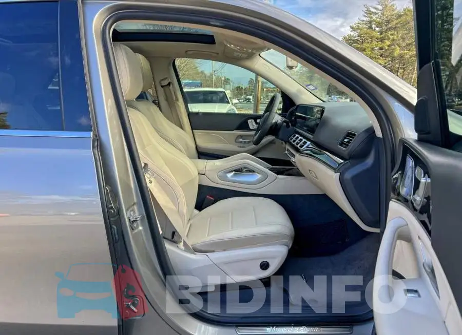 4JGFB4JB2LA231990 Photo# 5