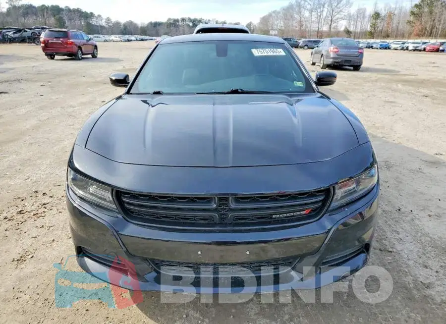 2C3CDXBG1KH754449 Photo# 5