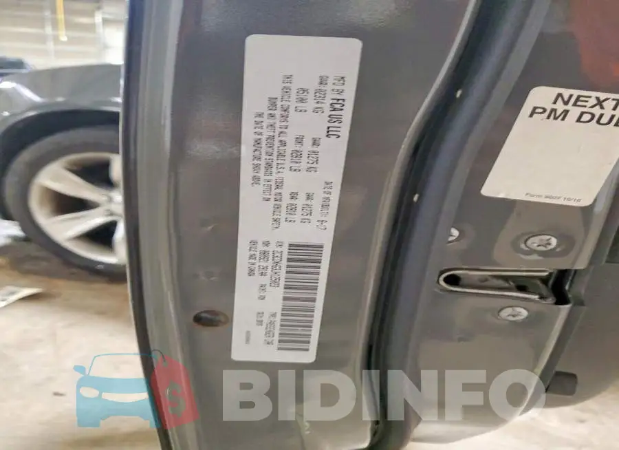 2C3CDXHG3JH125023 Photo# 12