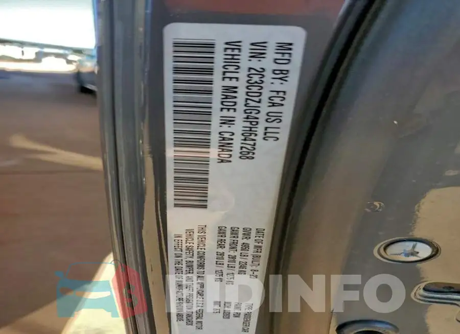 2C3CDZJG4PH647268 Photo# 13