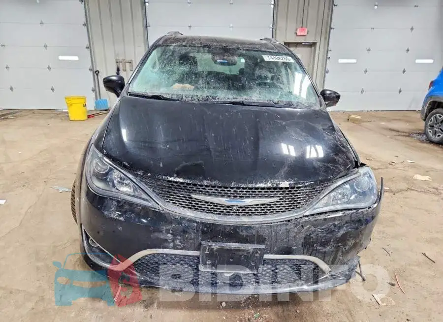 2C4RC1EG2HR752696 Photo# 5