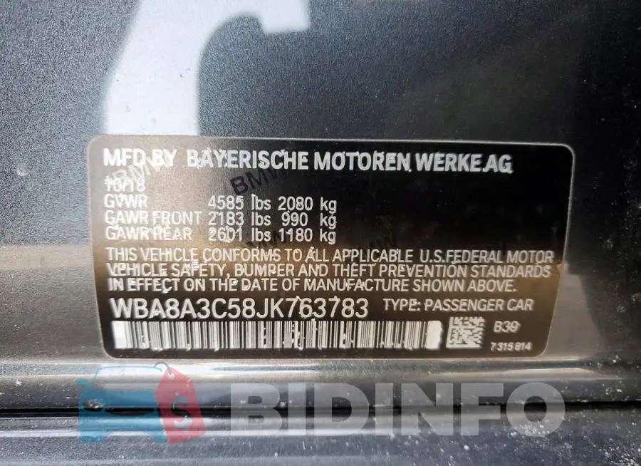 WBA8A3C58JK763783 Photo# 12