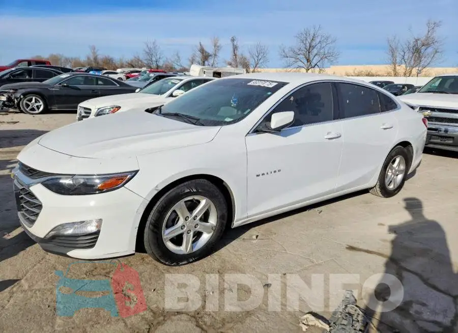 1G1ZD5ST3NF176411 Photo# 1