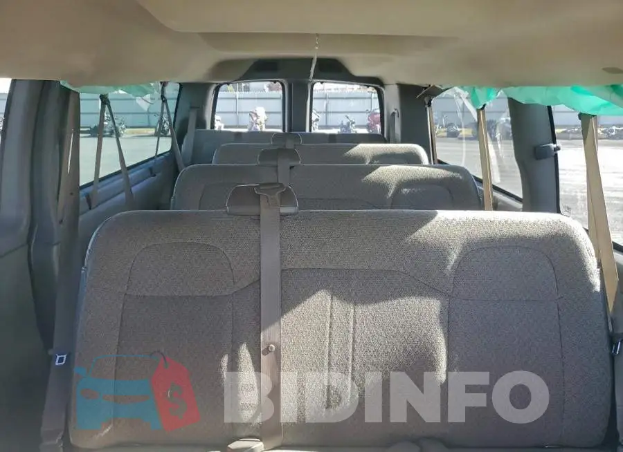 1GAZGPFG2J1259187 Photo# 10