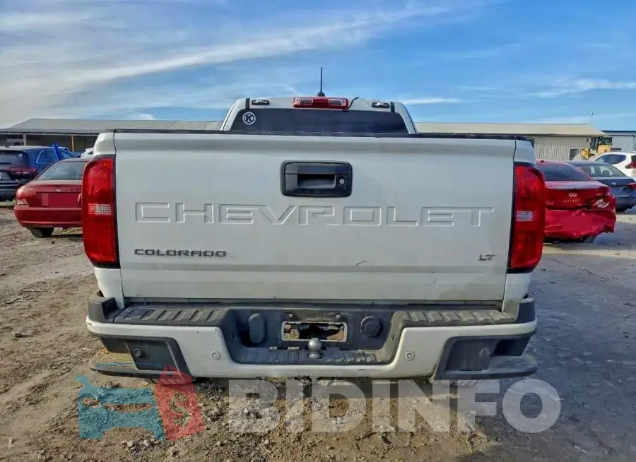 1GCHSCEA6M1240508 Photo# 6