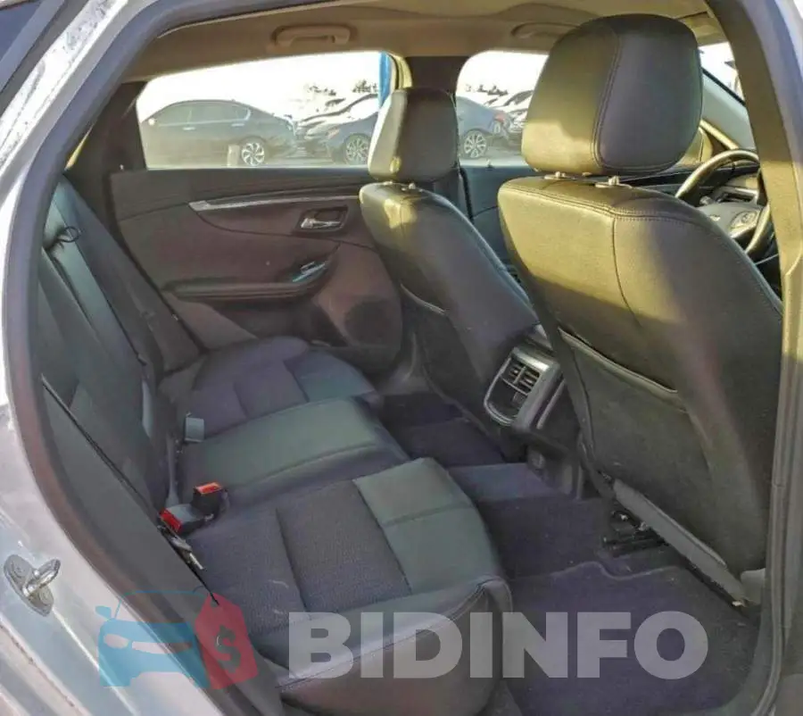 2G1105S37J9152012 Photo# 10