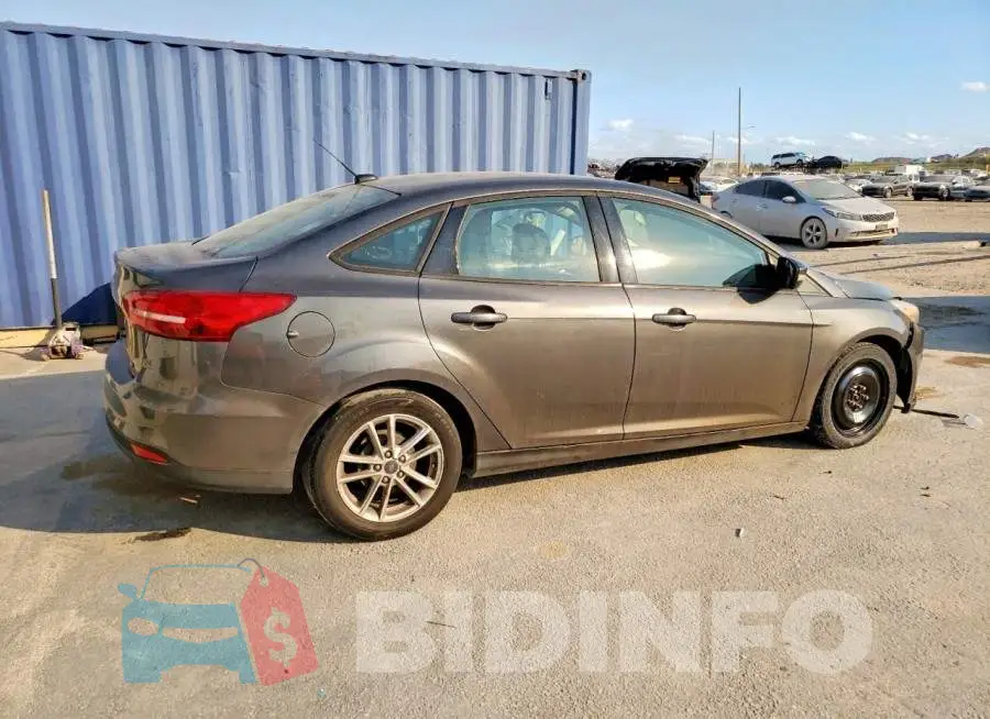 1FADP3F28HL320027 Photo# 3
