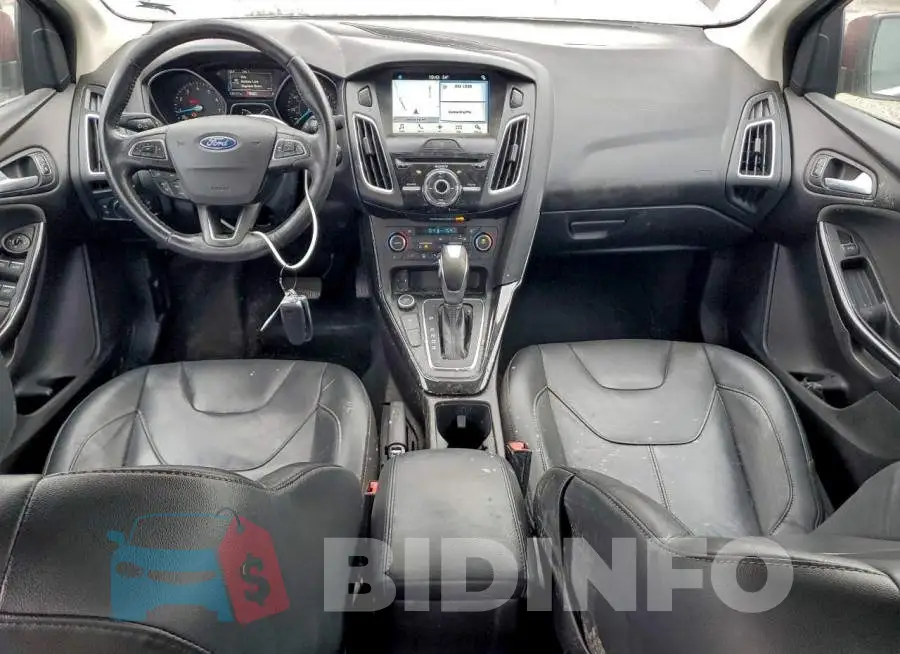 1FADP3J25HL268542 Photo# 8