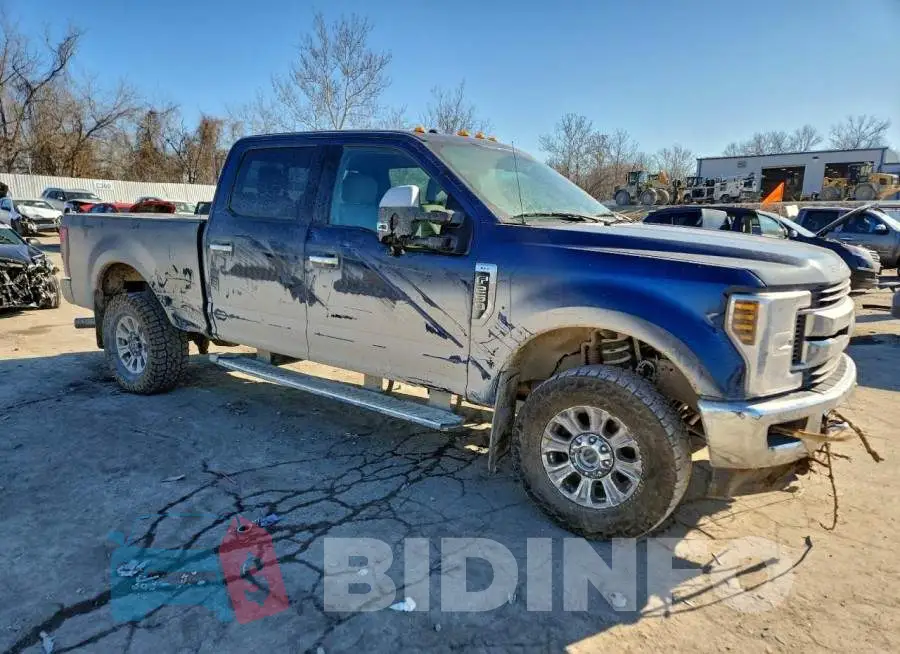 1FT7W2B60JEB16961 Photo# 4