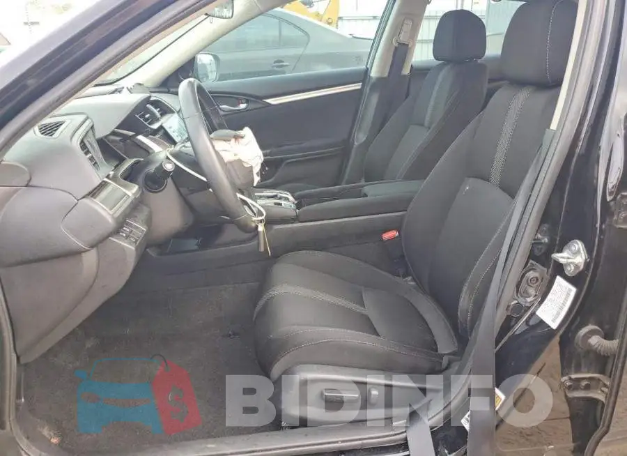 19XFC1F37LE010237 Photo# 7