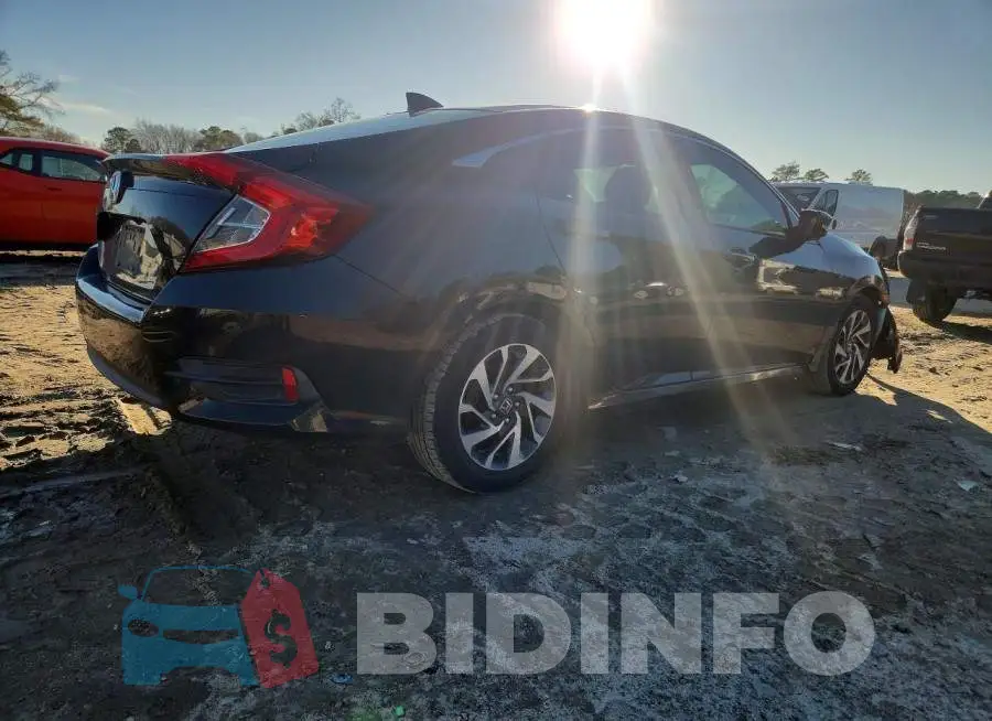 19XFC2F74HE205003 Photo# 3
