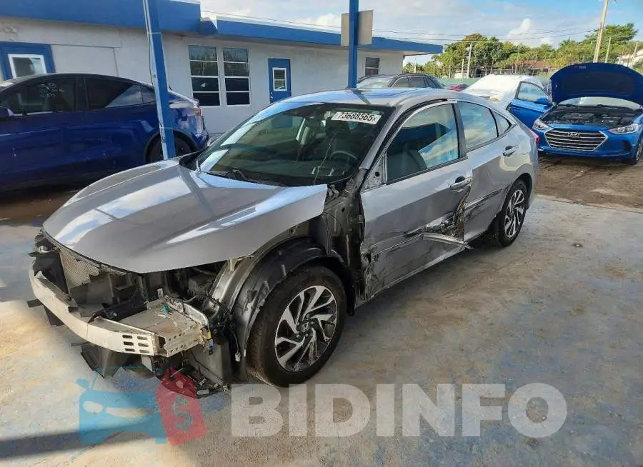19XFC2F84HE218388 Photo# 1