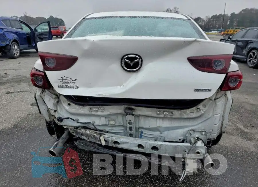 3MZBPACL0LM131203 Photo# 6
