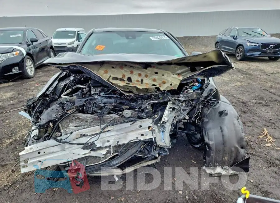 4T1G31AKXNU577805 Photo# 5