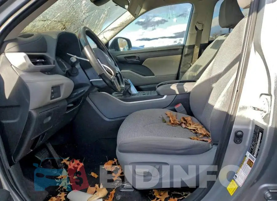 5TDBZRBH2LS501835 Photo# 7