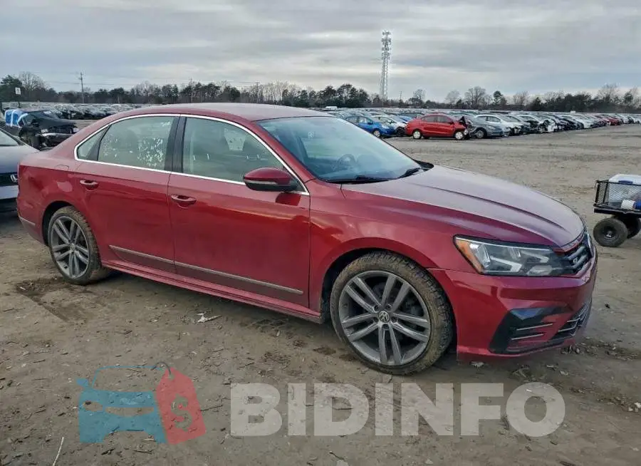 1VWDT7A3XHC071501 Photo# 4