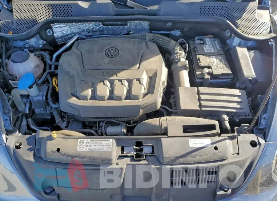 3VW5DAAT4KM502385 Photo# 11