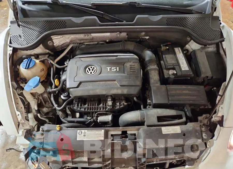 3VWJ17AT2HM625881 Photo# 11