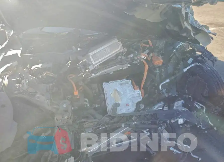 WA15AAGE2RB007554 Photo# 12