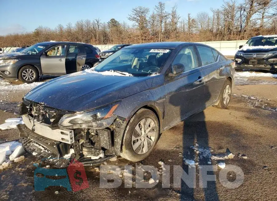 1N4BL4BV2SN332128 Photo# 1