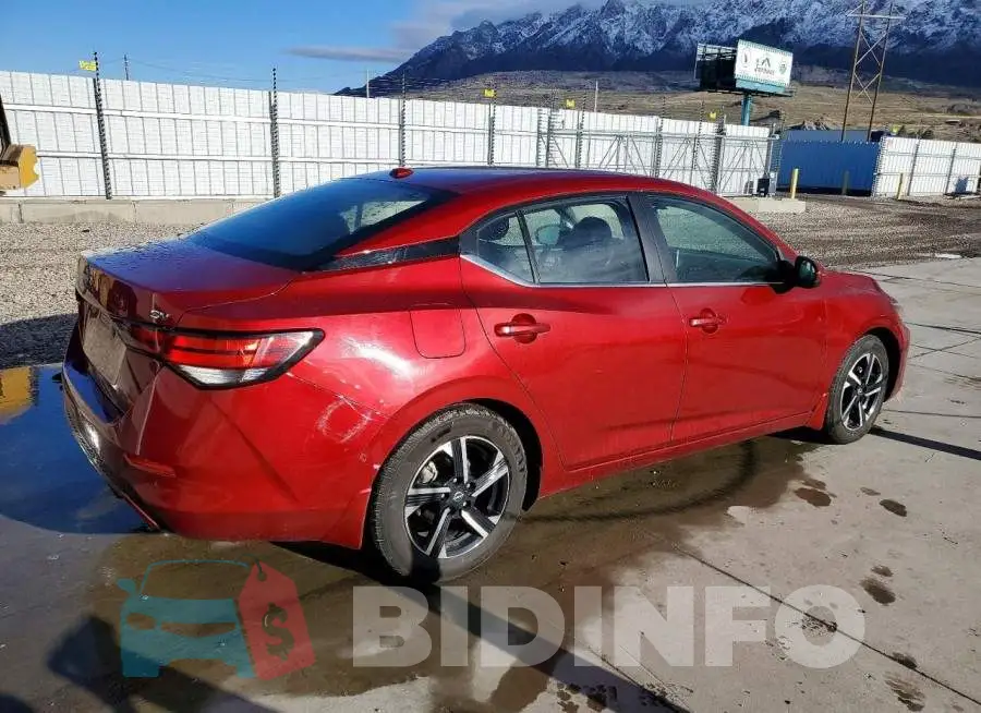 3N1AB8CV4RY210725 Photo# 3