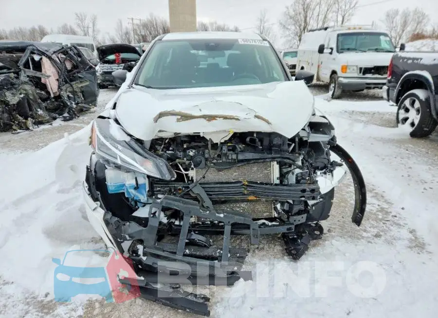 3N1CP5BV0PL558428 Photo# 5