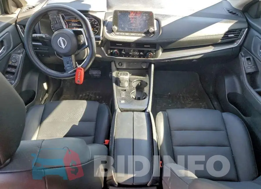 5N1BT3BA9RC755596 Photo# 8