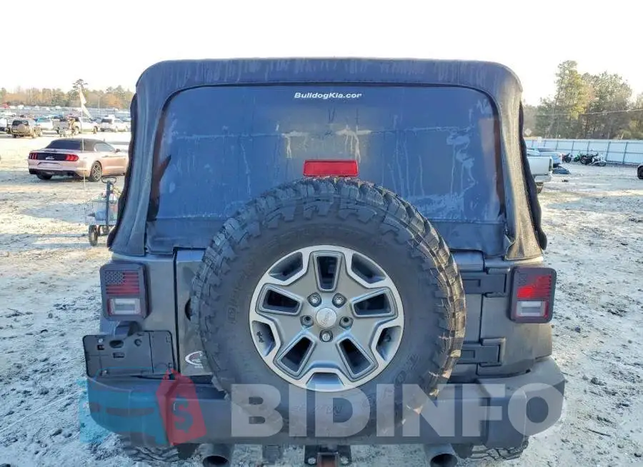1C4BJWFG3JL876266 Photo# 6