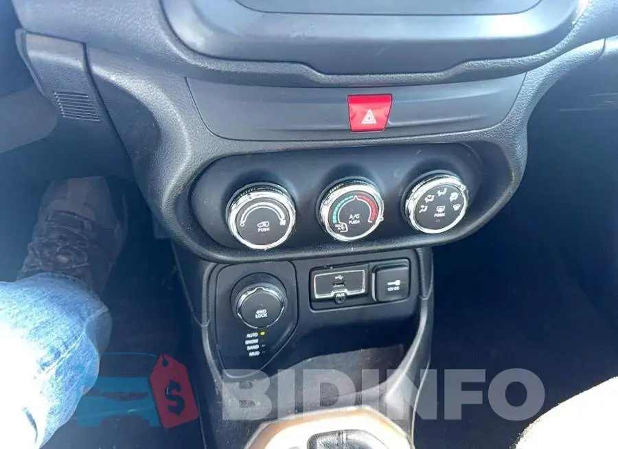 ZACCJBBB4HPE89142 Photo# 14