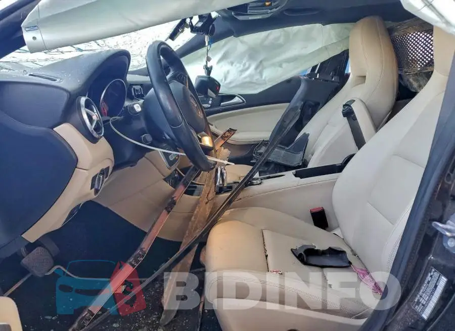 WDDSJ4EB0JN681617 Photo# 7