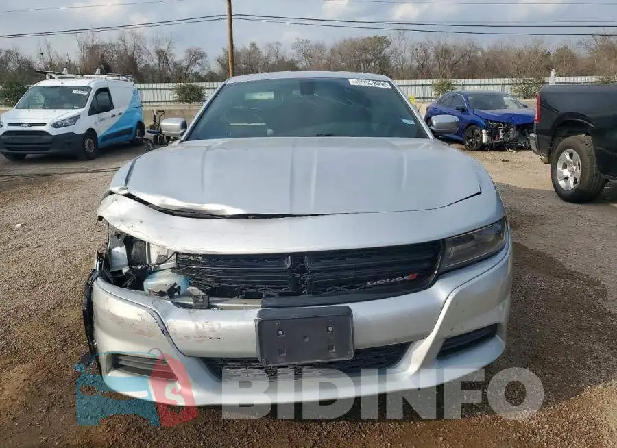 2C3CDXBG4KH720389 Photo# 5