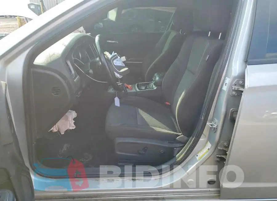 2C3CDXBG4KH720389 Photo# 7