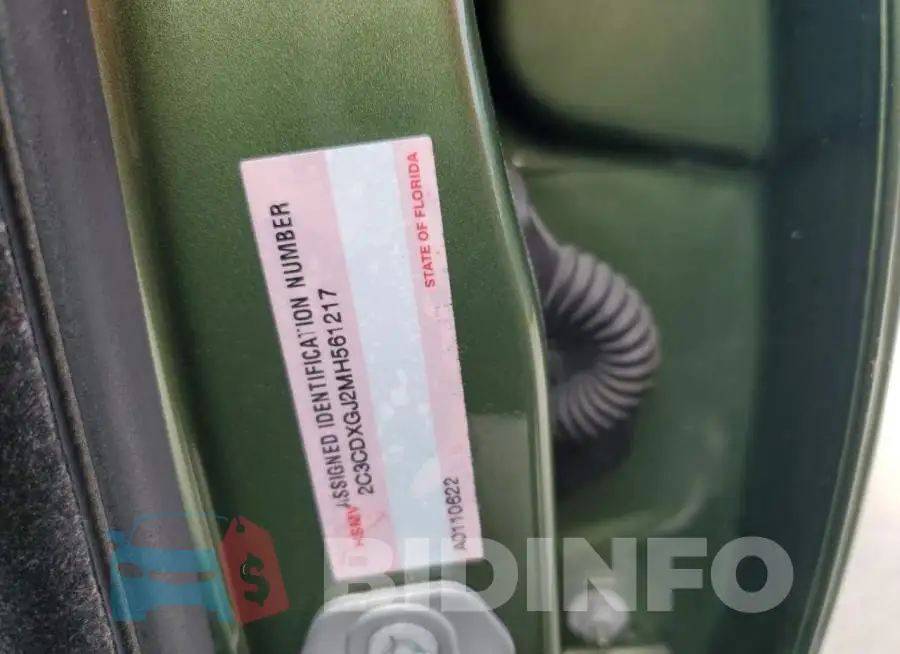 2C3CDXGJ2MH561217 Photo# 12
