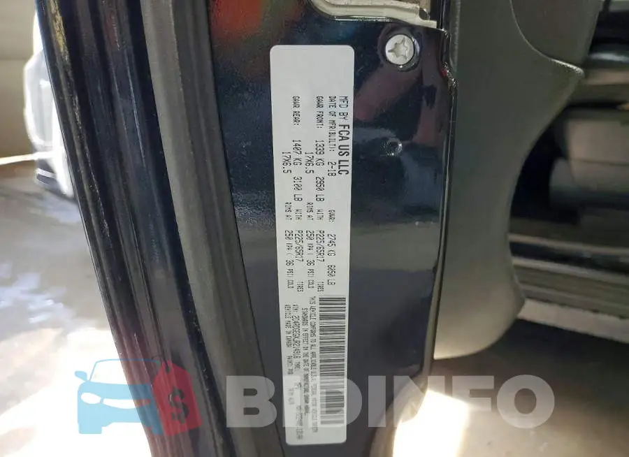 2C4RDGEGXJR214916 Photo# 13