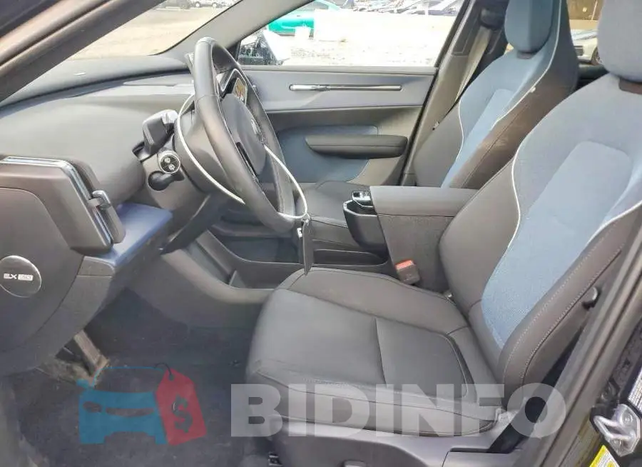 YV4EK3ZL7SS132370 Photo# 7